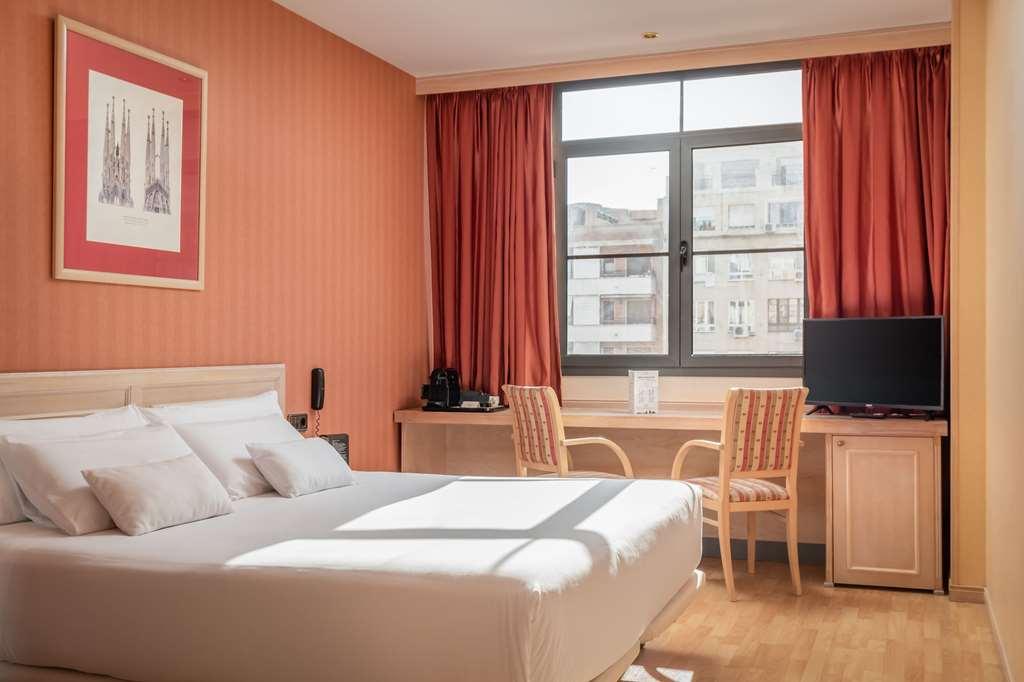 Petit Palace Eixample 4*