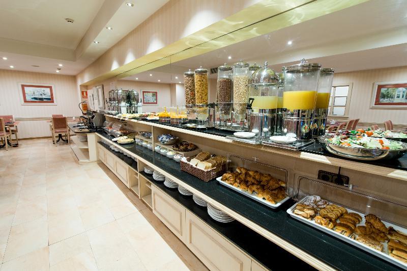 Petit Palace Eixample Hotel